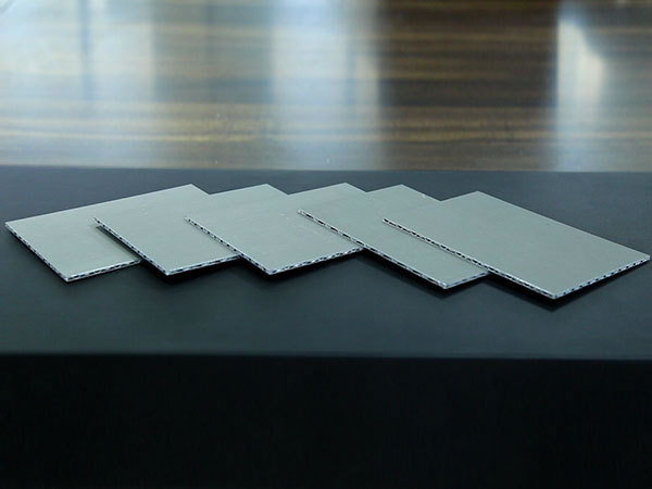  HNAIKEN Zinc (Titanium-Zinc Composite Panel) 